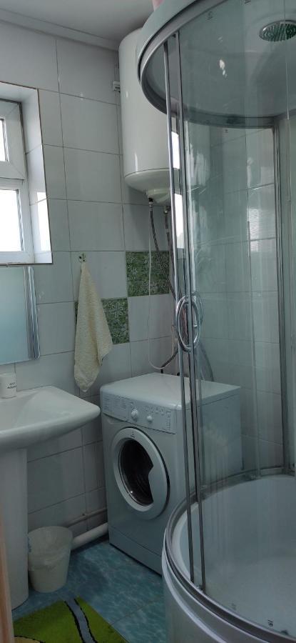 Apartment In The Karakol Heart Εξωτερικό φωτογραφία